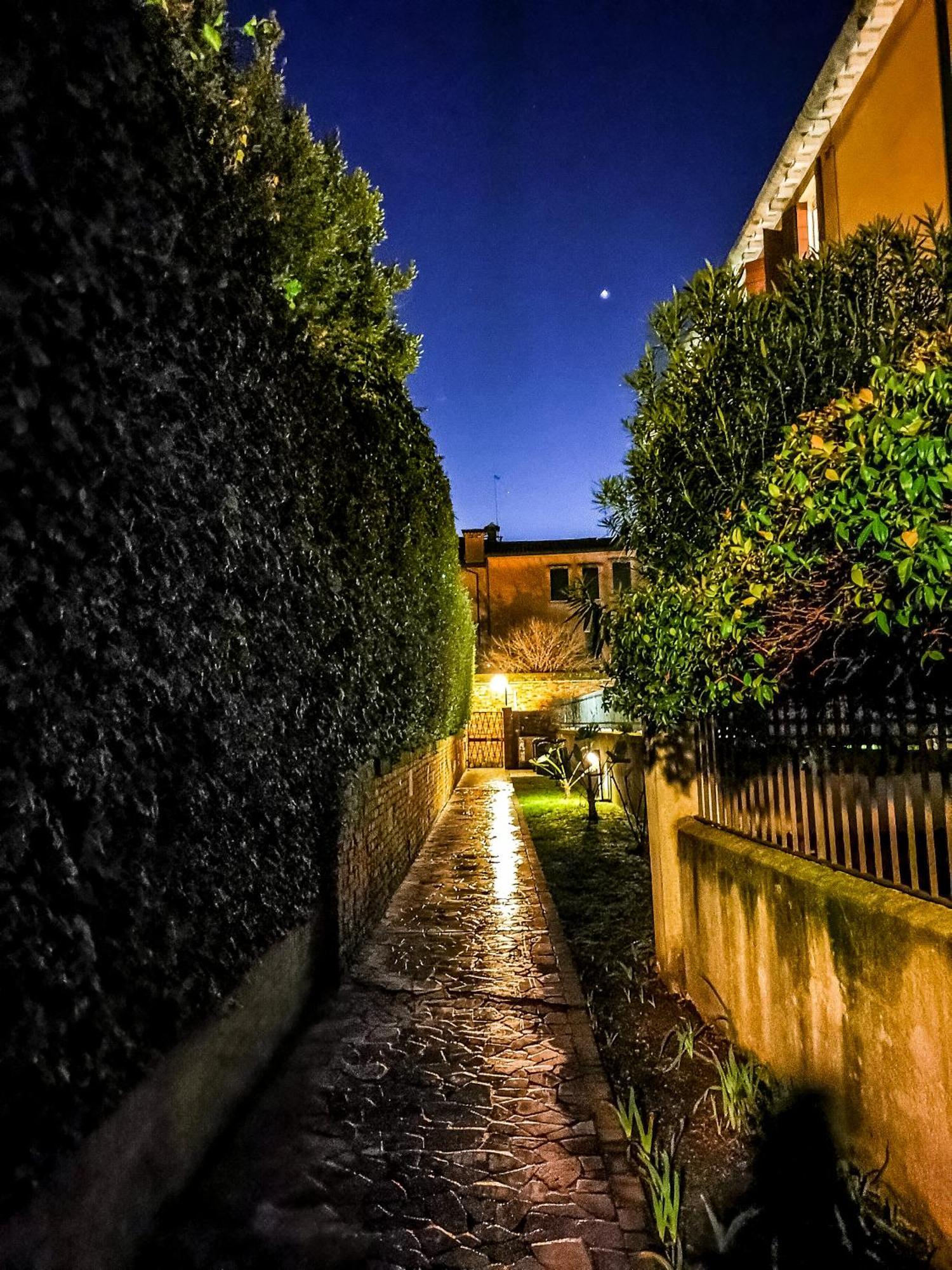 Dorsoduro Venice Apartment Exterior photo